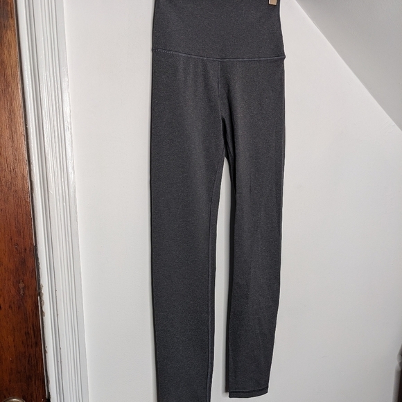 EVERLANE Slate Gray Perform Yoga Workout Pilates NEW Size XS Ankle - Picture 4 of 5